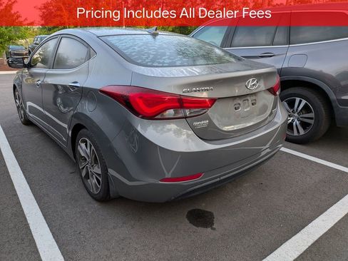Used 2014 Hyundai Elantra Limited w/ Option Group 03 FWD image 4