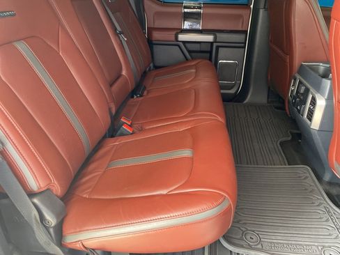 Used 2022 Ford F350 Platinum w/ Tremor Off-Road Package image 25