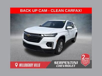 Used 2023 Chevrolet Traverse LT