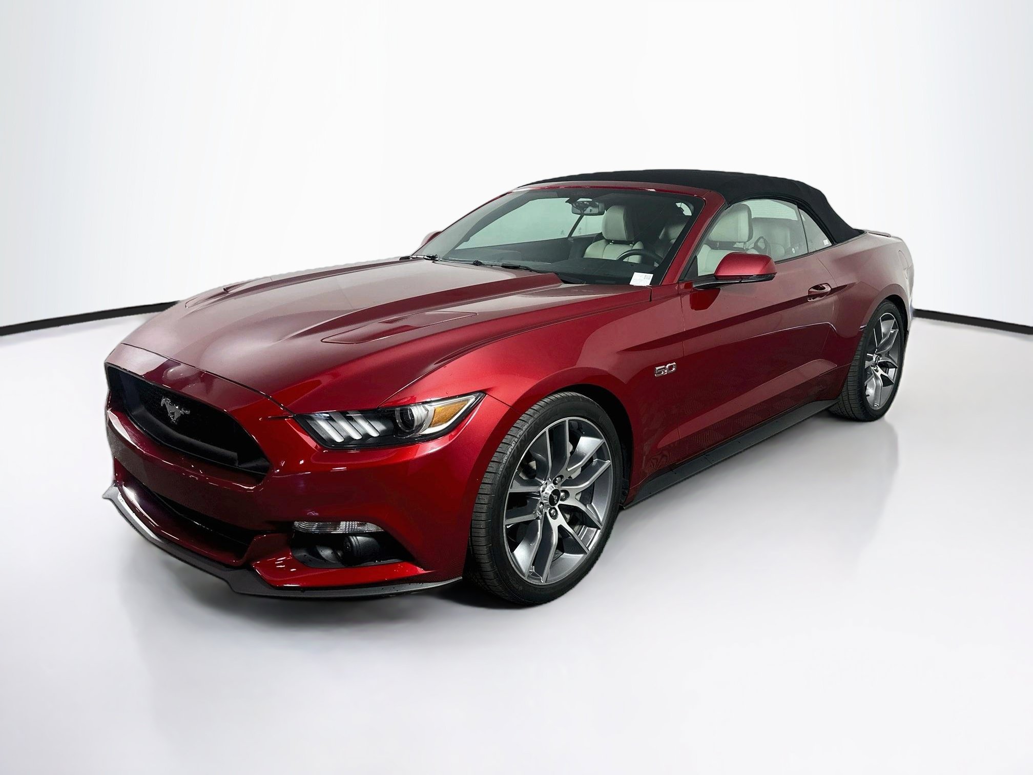 Used 2015 Ford Mustang GT Premium RWD image 3