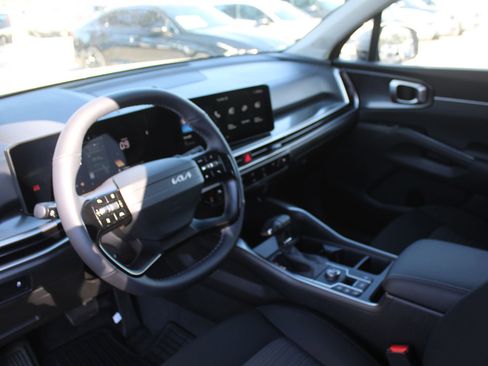 New 2026 Kia Sorento LX FWD image 22