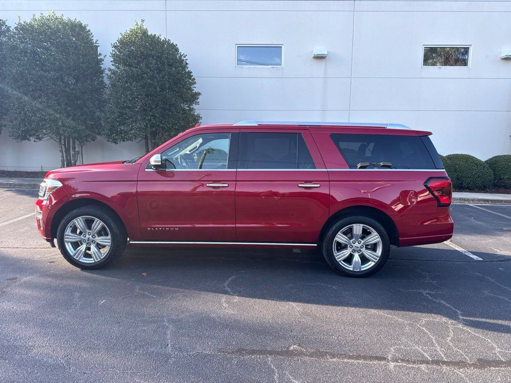 Used 2022 Ford Expedition Max Platinum AWD/4WD image 6