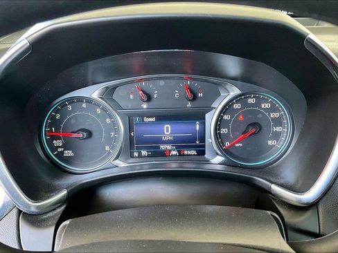 Used 2022 Chevrolet Equinox LT AWD/4WD image 9