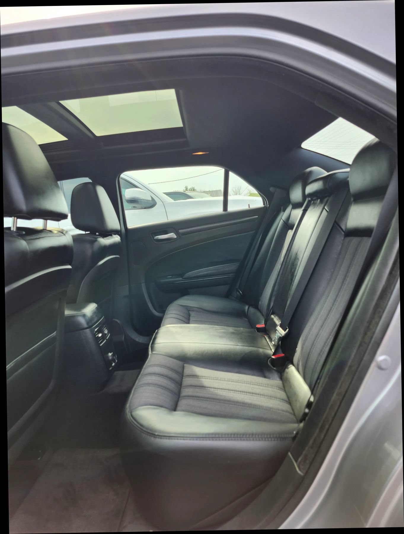 Used 2013 Chrysler 300 S AWD/4WD image 13