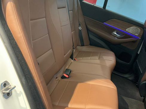 Used 2024 Mercedes-Benz GLE 350 4MATIC w/ AMG Line Exterior image 66