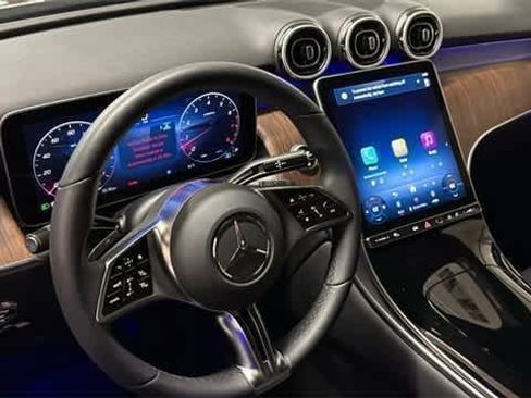 Certified 2025 Mercedes-Benz GLC 300 4MATIC image 48