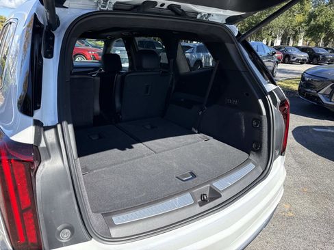 New 2025 Cadillac XT6 Premium Luxury w/ Platinum Package image 10