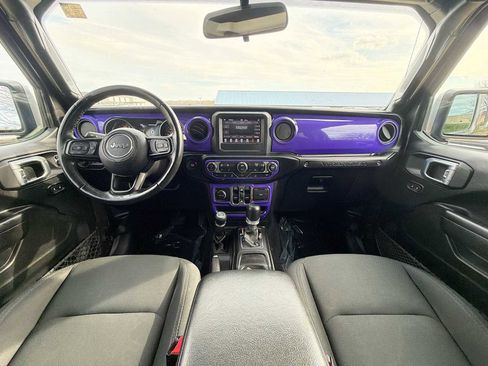 Used 2021 Jeep Wrangler Unlimited Sport image 12