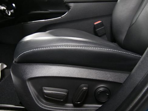 Certified 2022 Toyota Prius Prime XLE image 10