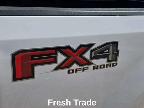 Used 2022 Ford F250 XLT w/ XLT Premium Package AWD/4WD image 7