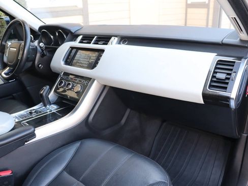 Used 2016 Land Rover Range Rover Sport HSE AWD/4WD image 41