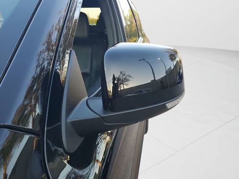 Used 2024 Dodge Durango GT image 18