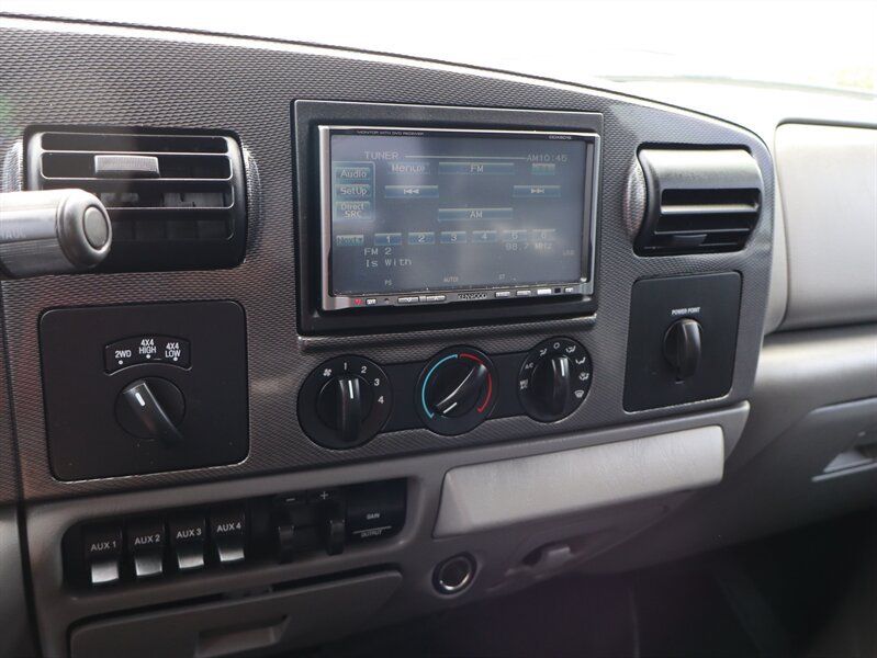 Used 2006 Ford F250 XL AWD/4WD image 9