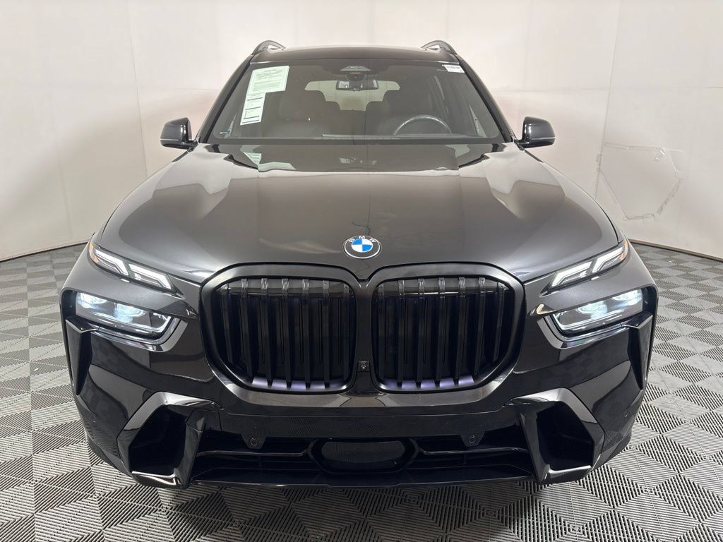 Certified 2026 BMW X7 xDrive40i w/ M Sport Package AWD/4WD image 3