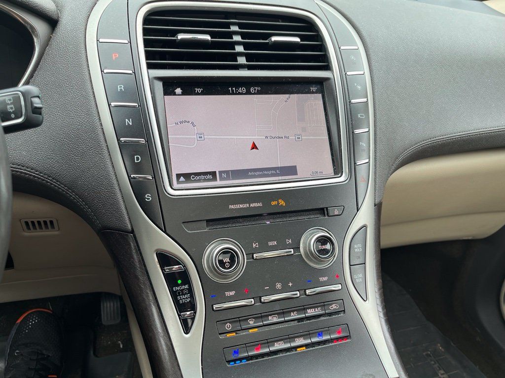 Used 2019 Lincoln Nautilus Reserve AWD/4WD image 11