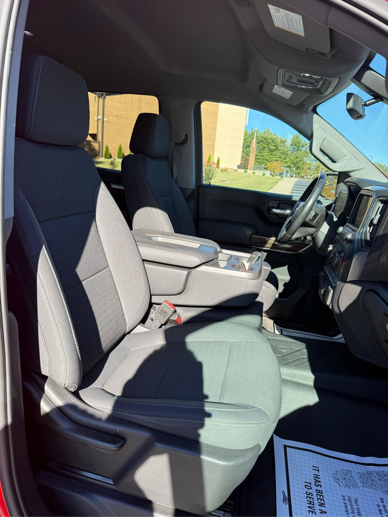 Used 2020 Chevrolet Silverado 1500 LT w/ All-Star Edition AWD/4WD image 10