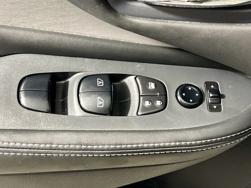 Used 2020 Nissan Murano S w/ Technology Package FWD image 15
