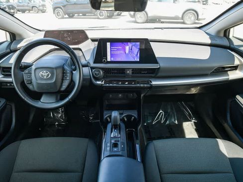 Used 2024 Toyota Prius LE FWD image 14