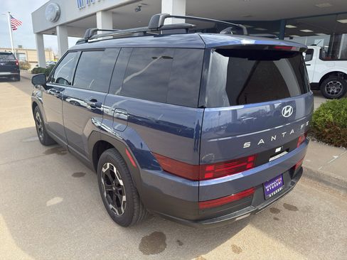 Used 2025 Hyundai Santa Fe SEL image 7