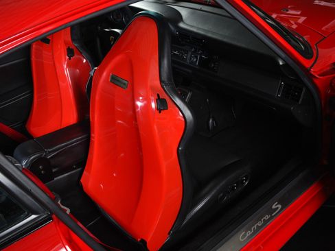 Used 1998 Porsche 911 Carrera S image 4
