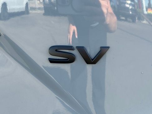Certified 2024 Nissan Murano SV w/ SV Midnight Edition Package FWD image 8