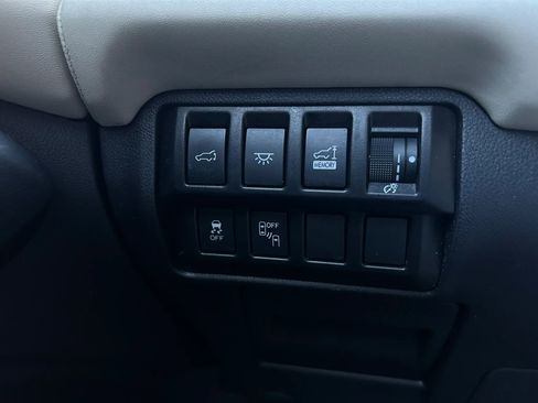 Used 2021 Subaru Ascent Touring w/ Popular Package #2 AWD/4WD image 10