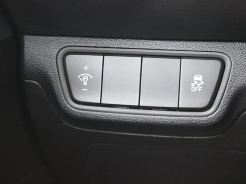Used 2024 Kia Forte LXS FWD image 16