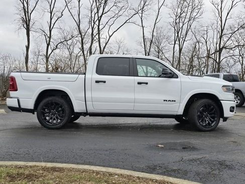 Used 2025 RAM 1500 Limited AWD/4WD image 34
