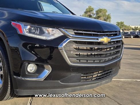 Used 2020 Chevrolet Traverse LT FWD image 8