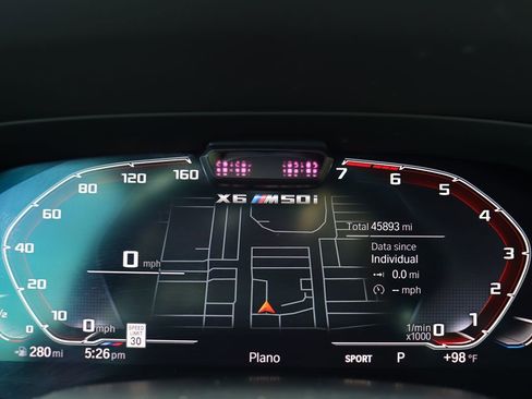 Used 2021 BMW X6 M50i w/ Executive Package image 27