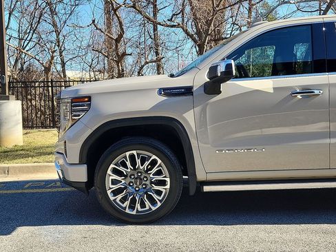 Used 2026 GMC Sierra 1500 Denali Ultimate image 6