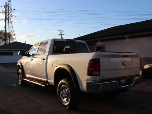 Used 2013 RAM 2500 Tradesman w/ Chrome Appearance Group image 8