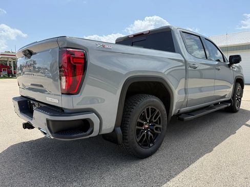 Used 2024 GMC Sierra 1500 Elevation w/ Elevation Premium Package AWD/4WD image 5