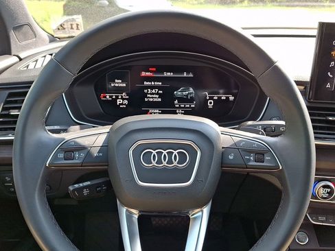 Used 2023 Audi Q5 2.0T Premium Plus w/ Premium Plus Package AWD/4WD image 23