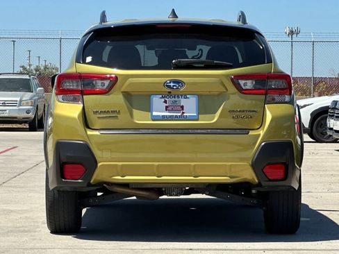 Used 2021 Subaru Crosstrek 2.5i Sport w/ Moonroof Package AWD/4WD image 4