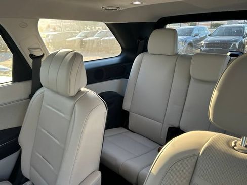 Used 2026 Hyundai Palisade Calligraphy FWD image 9