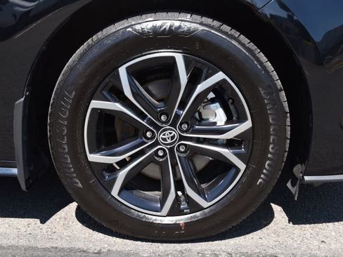 Certified 2026 Toyota Sienna Platinum AWD/4WD image 28