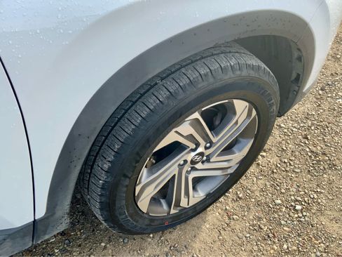 Used 2023 Hyundai Santa Fe SEL image 15