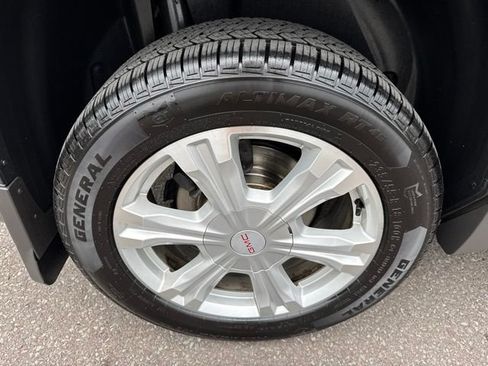 Used 2017 GMC Terrain SLT w/ Open Road Package AWD/4WD image 39