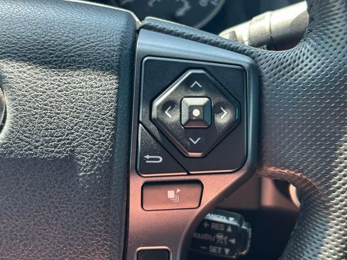 Used 2018 Toyota Tacoma TRD Sport w/ TRD Premium Sport Package image 37