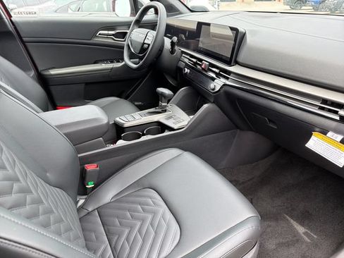New 2026 Kia Sportage X-Line w/ X-Line Technology Package AWD/4WD image 23