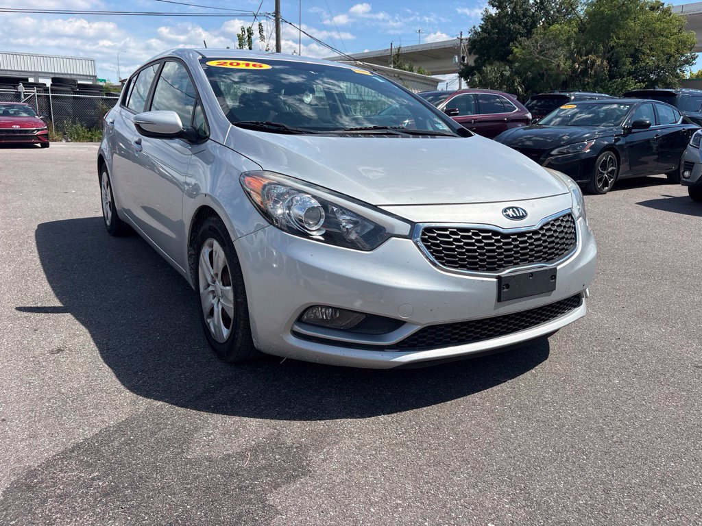 Used 2016 Kia Forte LX FWD image 1