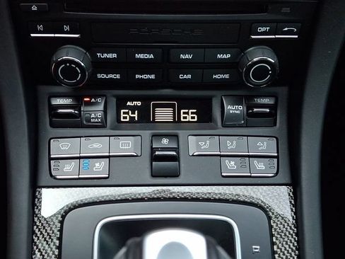 Used 2018 Porsche 911 Turbo S AWD/4WD image 19