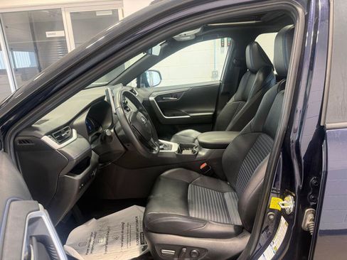 Certified 2021 Toyota RAV4 XSE AWD/4WD image 21