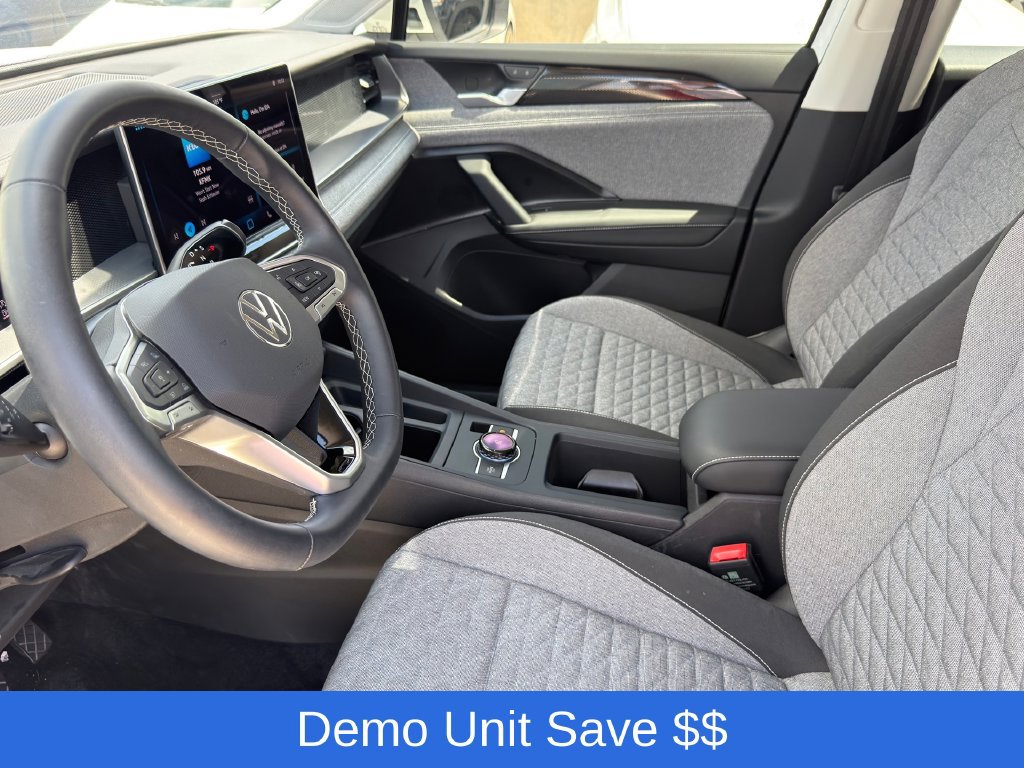 Used 2025 Volkswagen Tiguan S FWD image 9