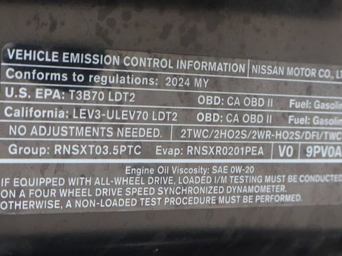 Used 2024 Nissan Pathfinder SL w/ SL Premium Package FWD image 15