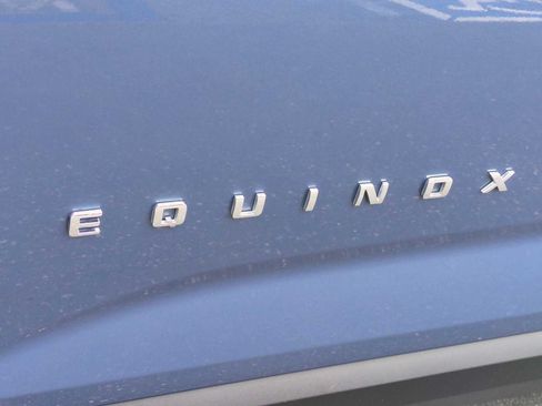 Used 2025 Chevrolet Equinox LT FWD image 9