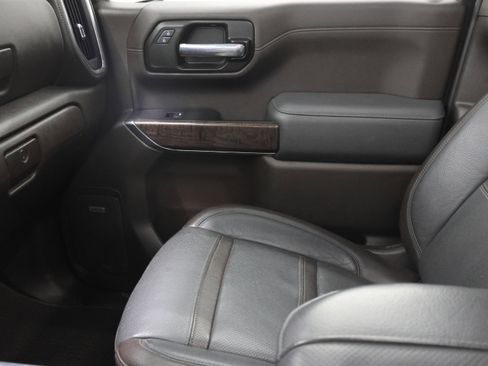 Used 2021 GMC Sierra 1500 Denali w/ Driver Alert Package II AWD/4WD image 19