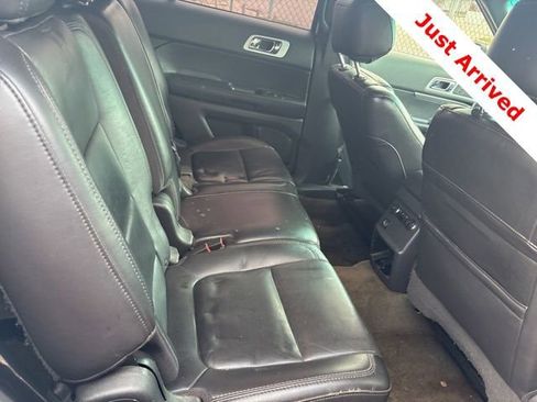 Used 2013 Ford Explorer XLT image 14