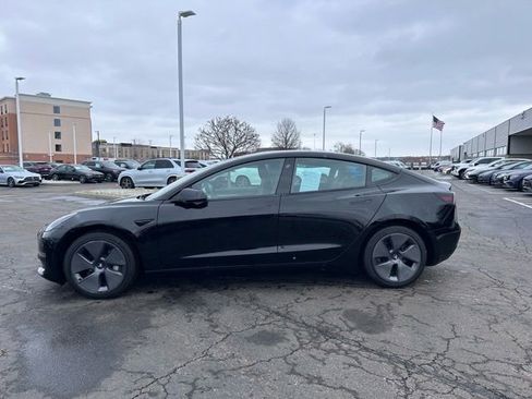 Used 2023 Tesla Model 3 Standard Range image 6
